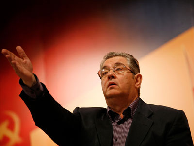 Κουτσούμπας: «Καμία αντίρρηση να φύγει η κυβέρνηση και στις 26 Μαΐου»